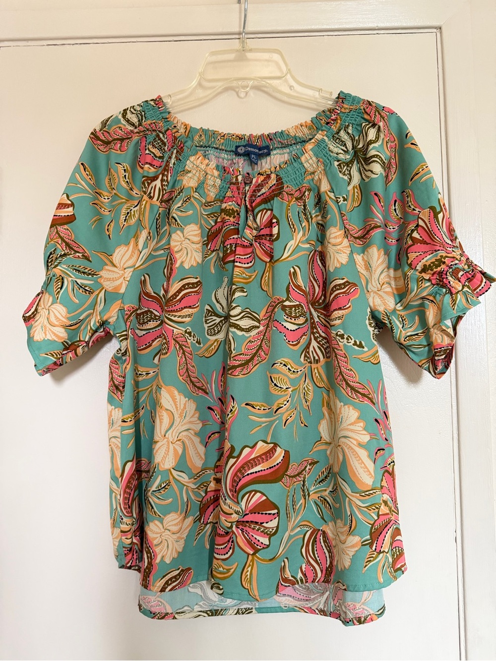 Democracy Women’s Smocked Neck Teal Sea Glass Floral Tropical Blouse  Sz PL